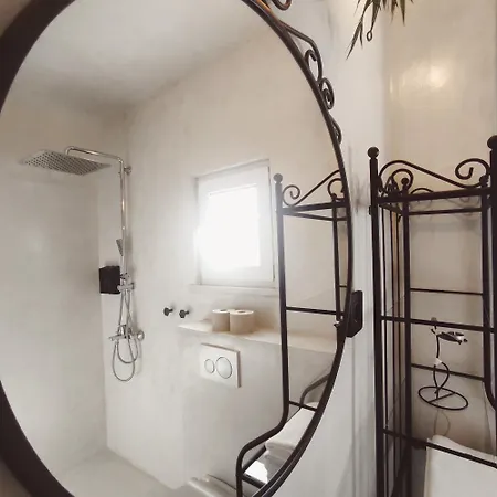 Kuca Ganchi Holiday home